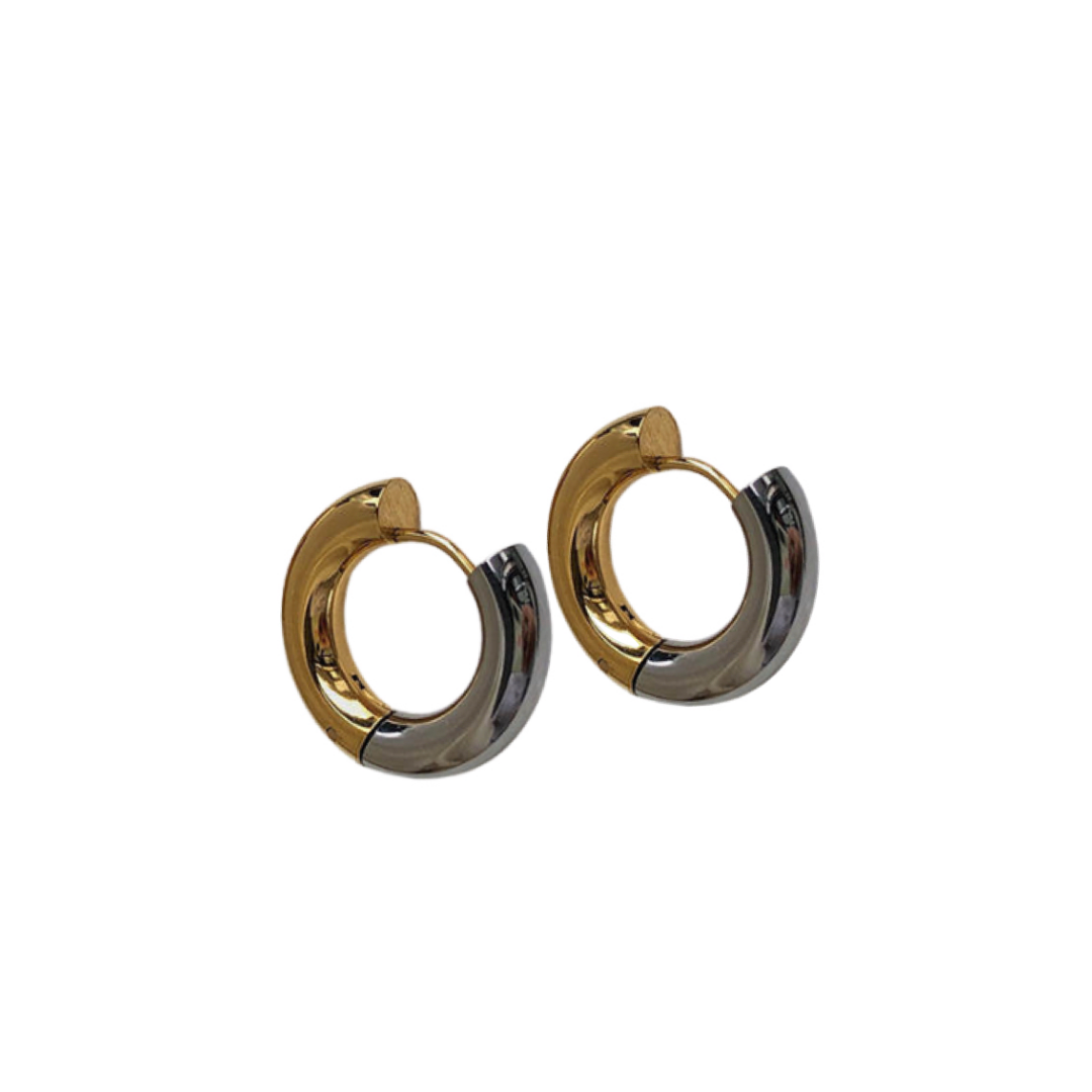Double Take Hoops  | 18K gold plated | 925 | Slay jewellery | Stacked | modern | bold | limitless | hoops | ear stack | huggies | stackable | layered | everyday | demi fine | shell earrings | drop earrings | minimalist | gold | silver | small huggie | thick huggie | huggie hoop | chunky earrings | thick hoops